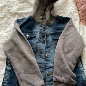 Boys hooded denim jacket